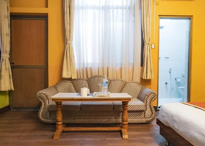 Nepalaya Privatunterkunft *